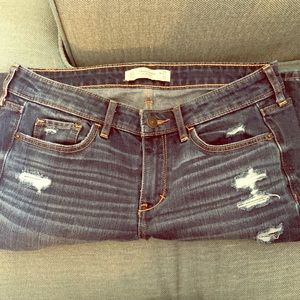 Abercrombie & Fitch Ripped Low Rise Ankle Jeans